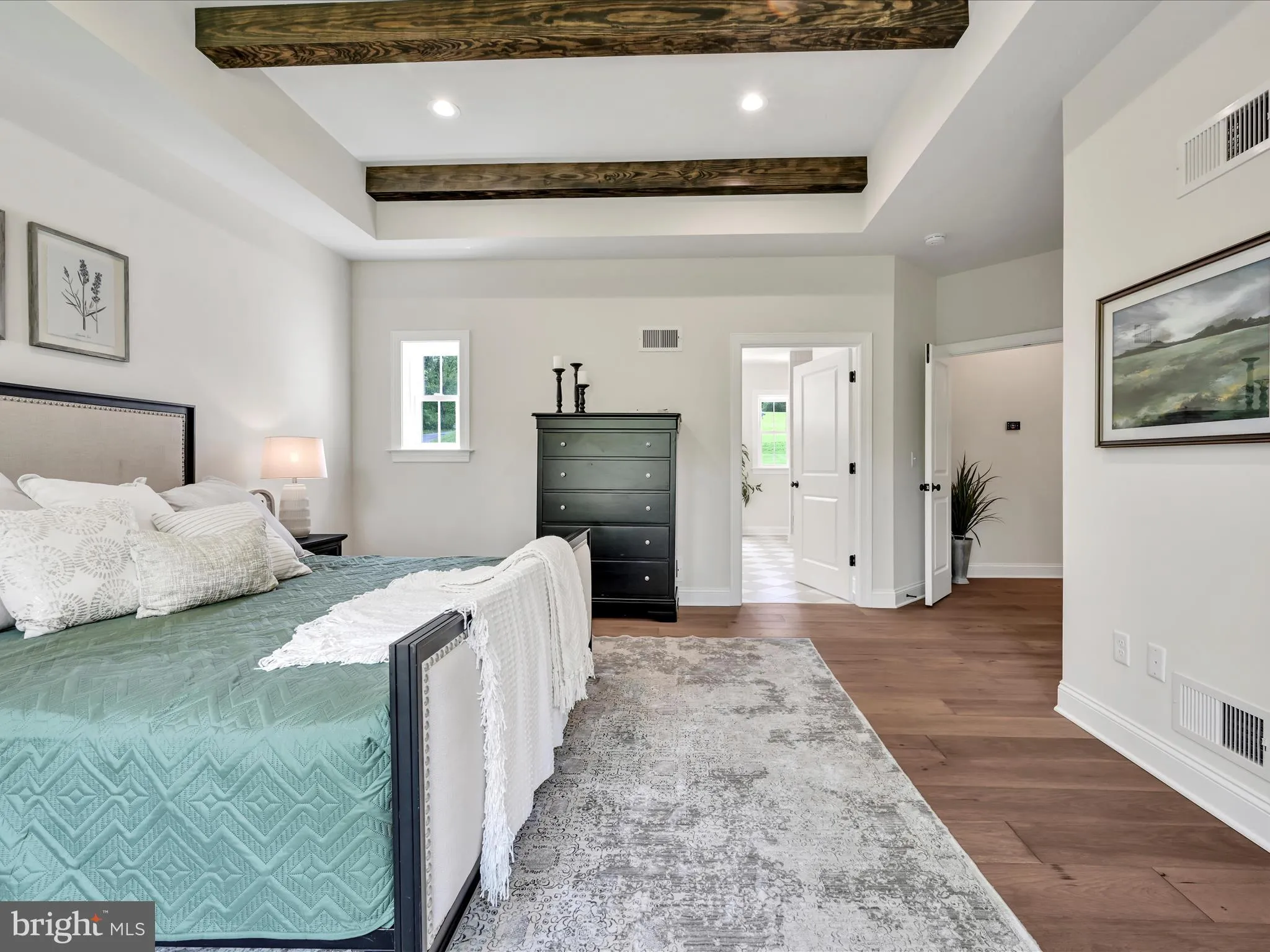 Quarryville, Pennsylvania 17566, United States, 4 Bedrooms Bedrooms, ,4 BathroomsBathrooms,Residential,Pending,110353