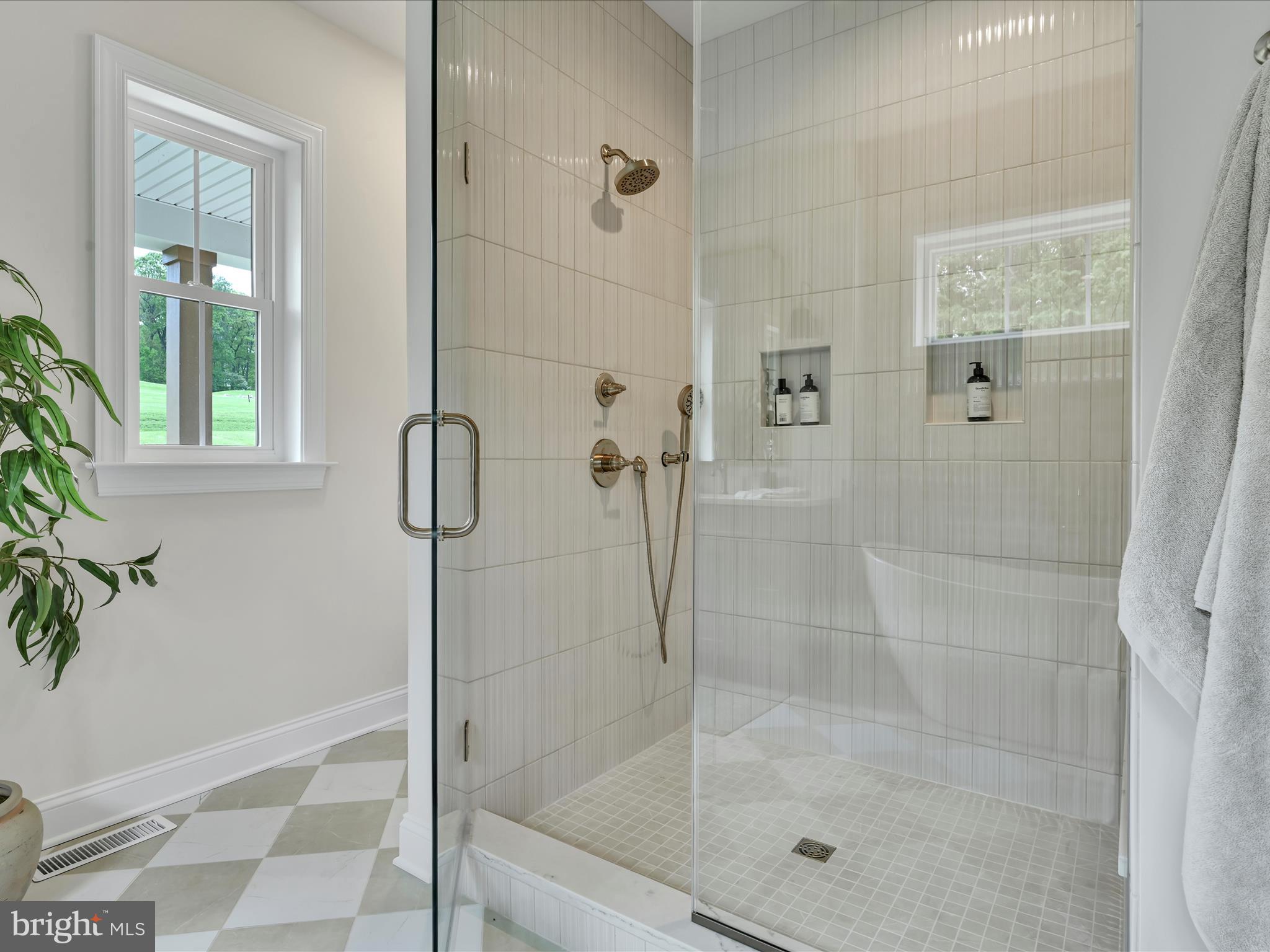 OAK RIDGE - Residential