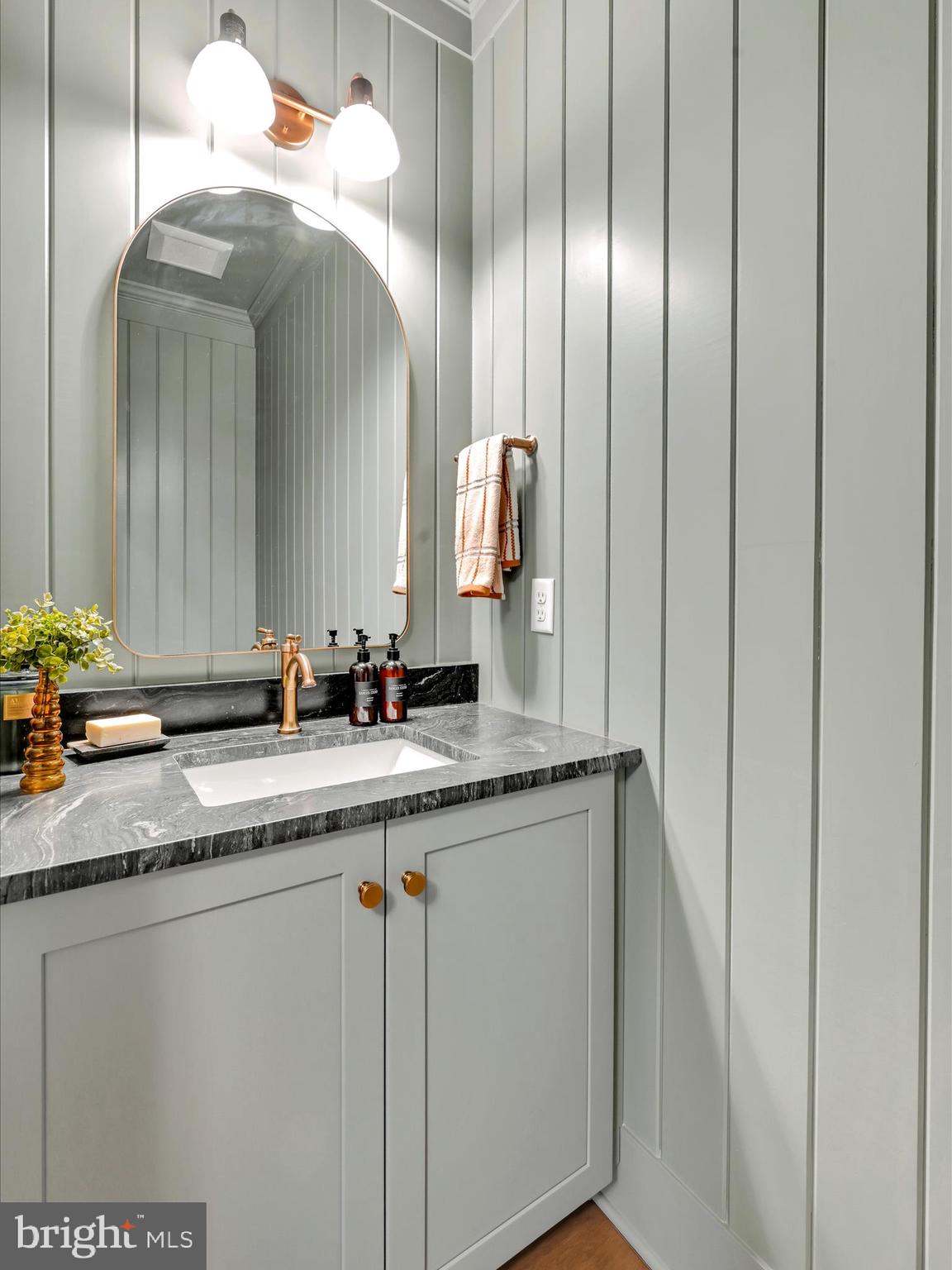 OAK RIDGE - Residential