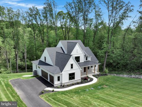 Photo of 59 Oak Ridge Drive, QUARRYVILLE, PA 17566 (MLS # PALA2068276)