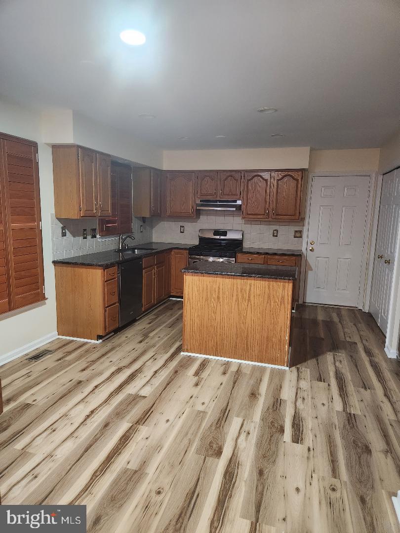 WESTVIEW - Residential