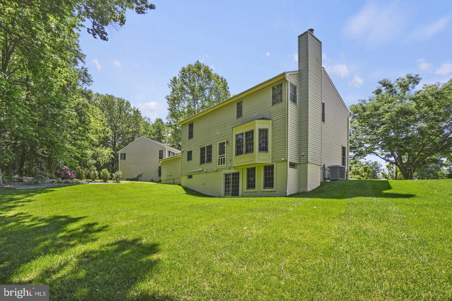 5404 LAKEVALE TERRACE