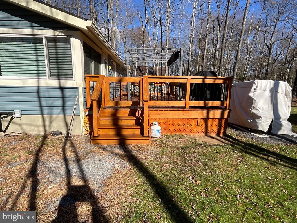 Photo of 186 Canoe Trl, POCONO LAKE, PA 18347 (MLS # PAMR2005792)
