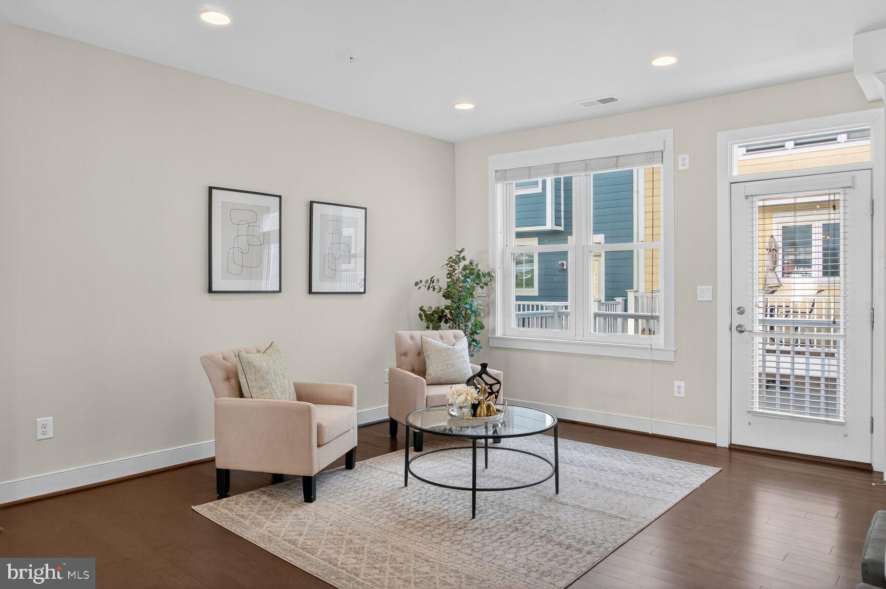 CHELSEA HEIGHTS - Residential