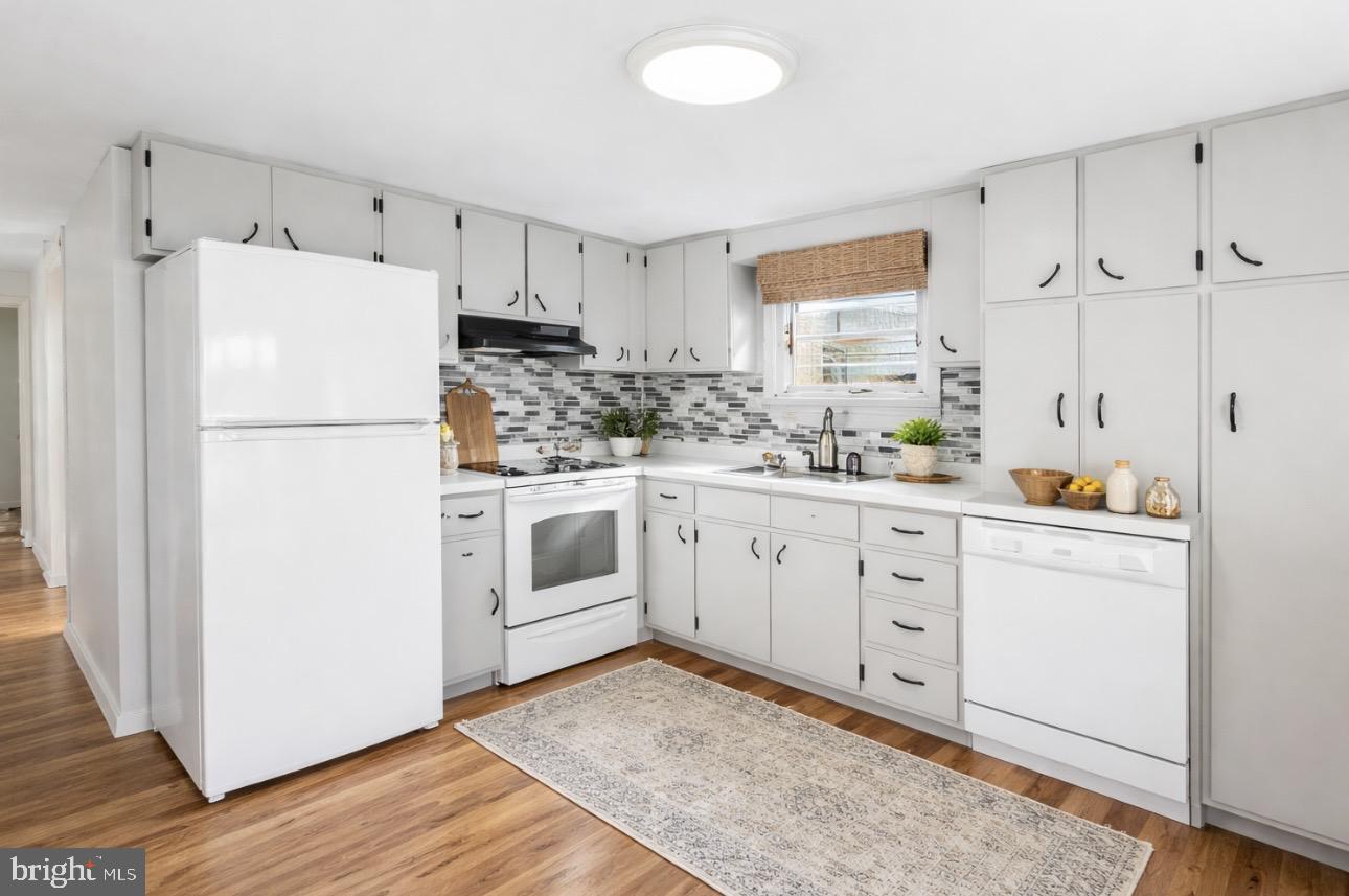 WINTERSET FARMS - Residential