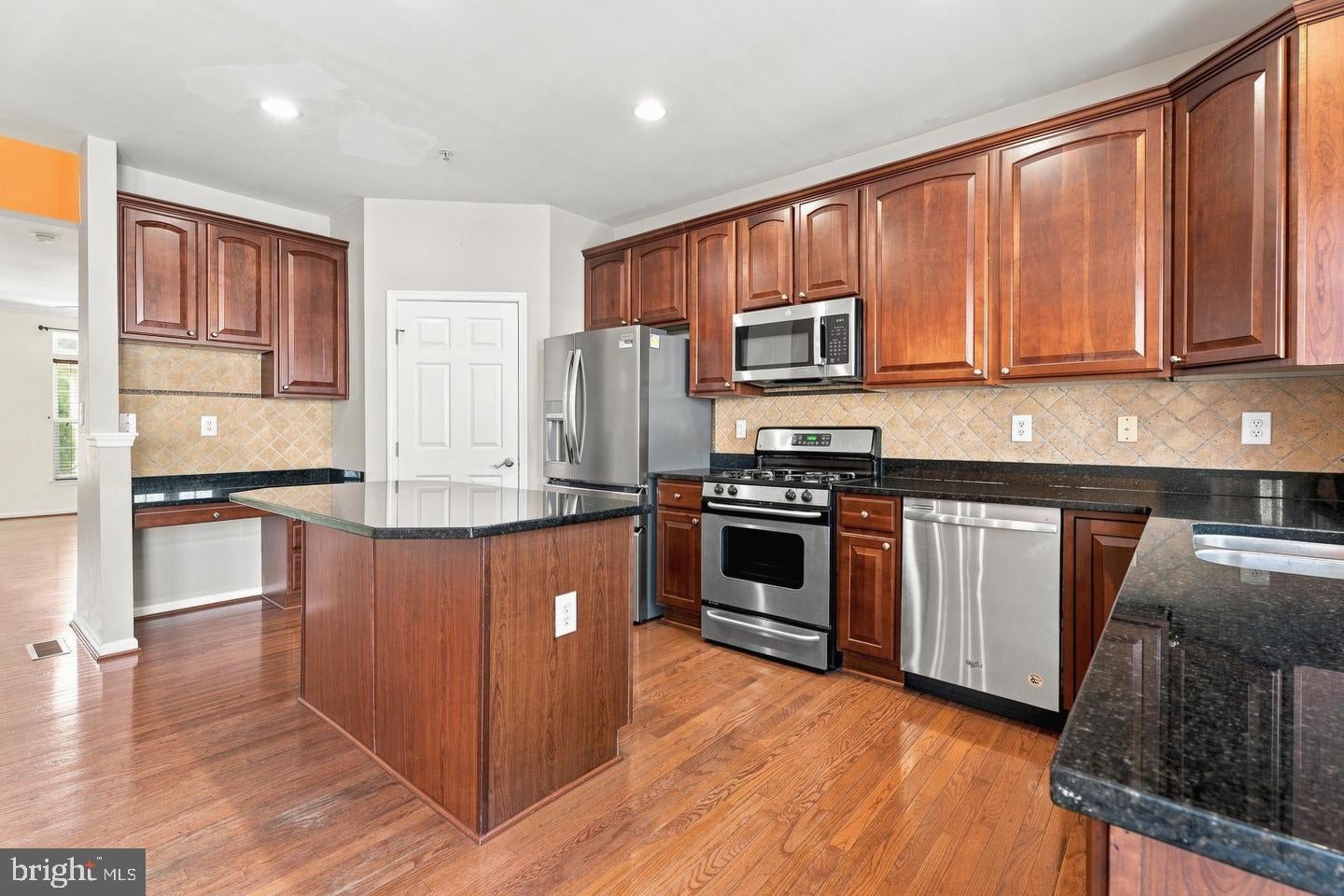 5044 CAMEO TERRACE
