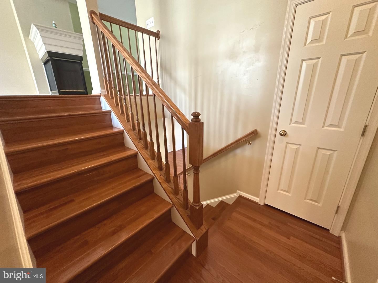 LORTON VALLEY NORTH - Residential Lease