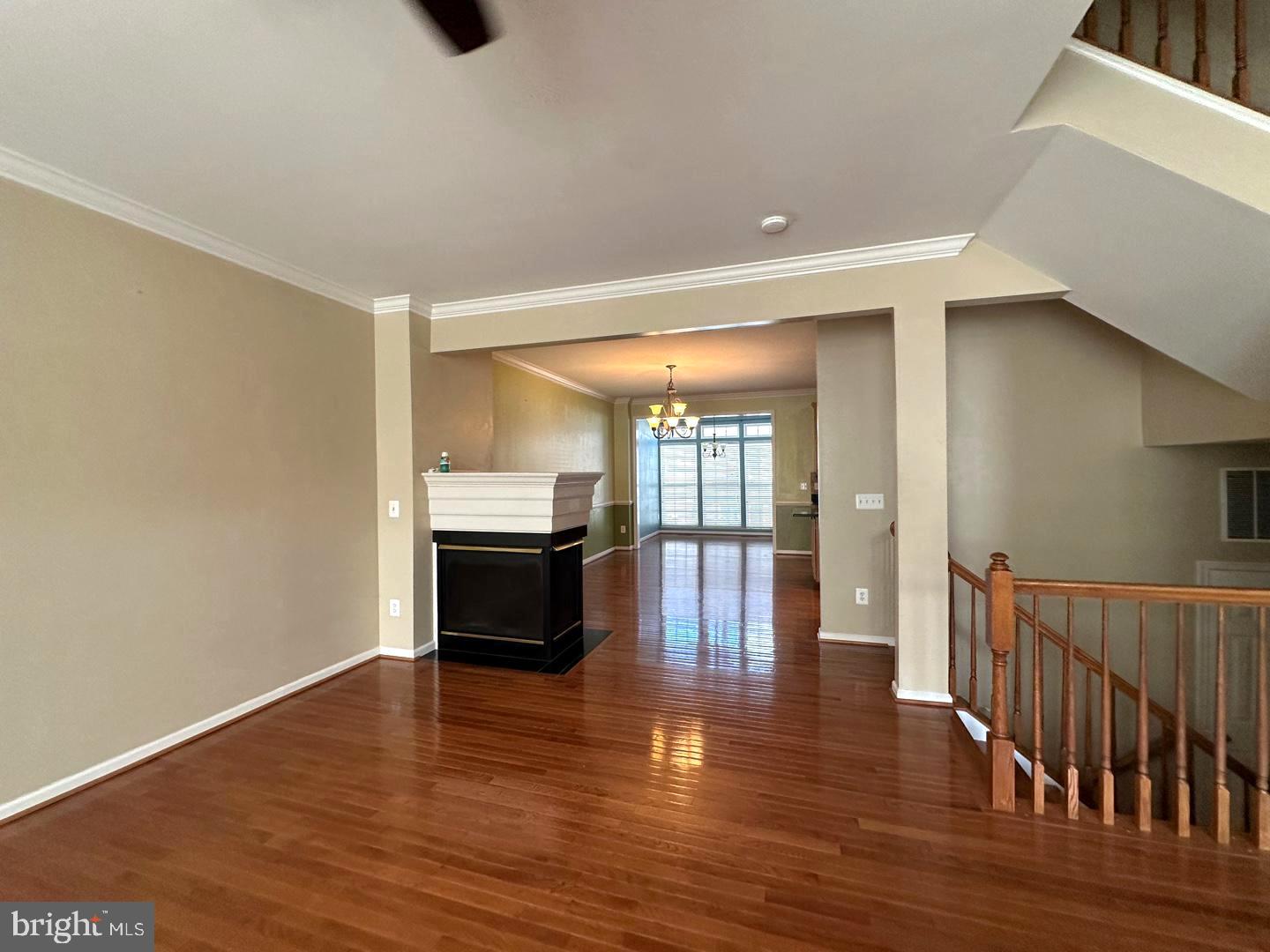 LORTON VALLEY NORTH - Residential Lease