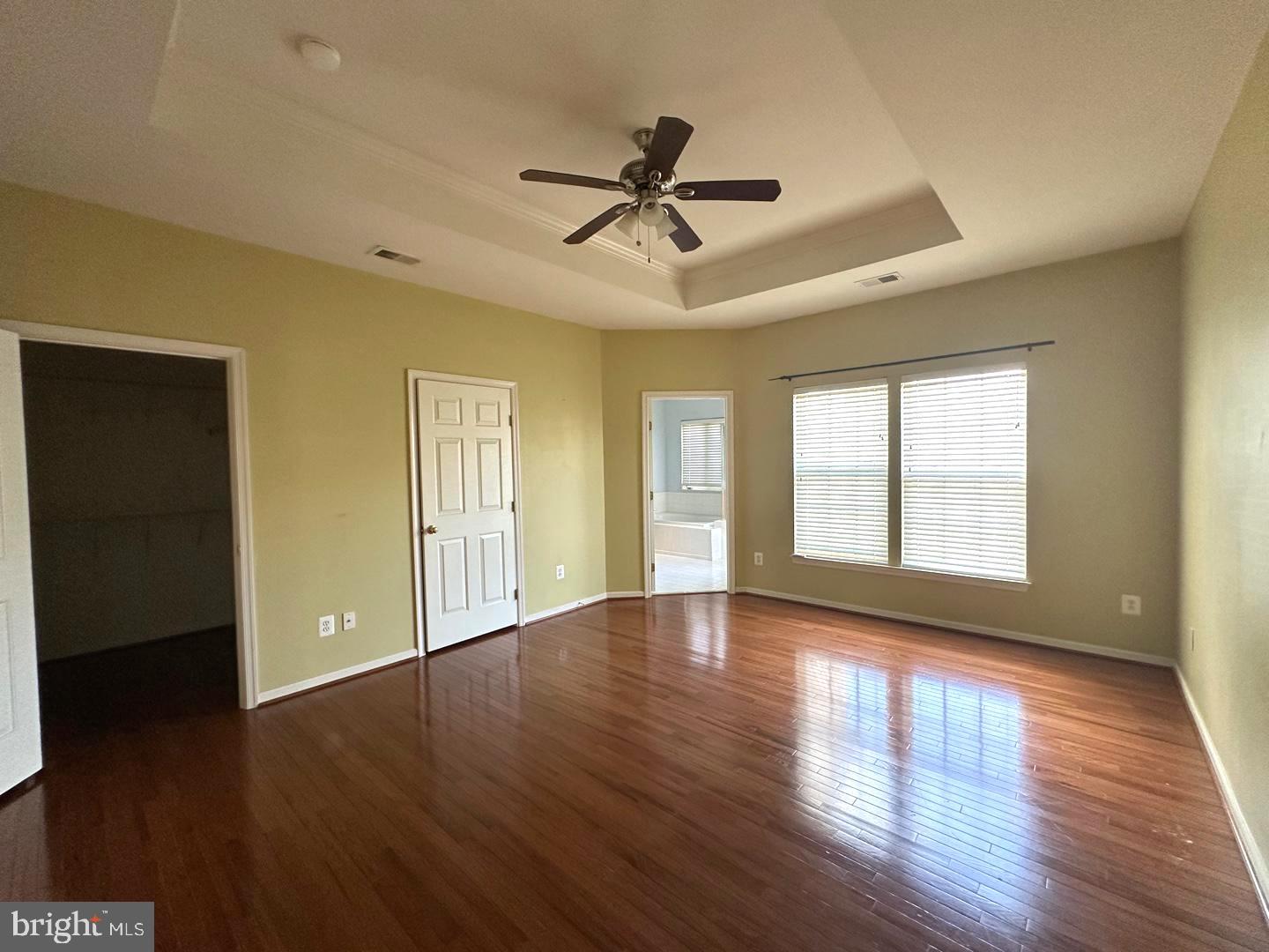 LORTON VALLEY NORTH - Residential Lease