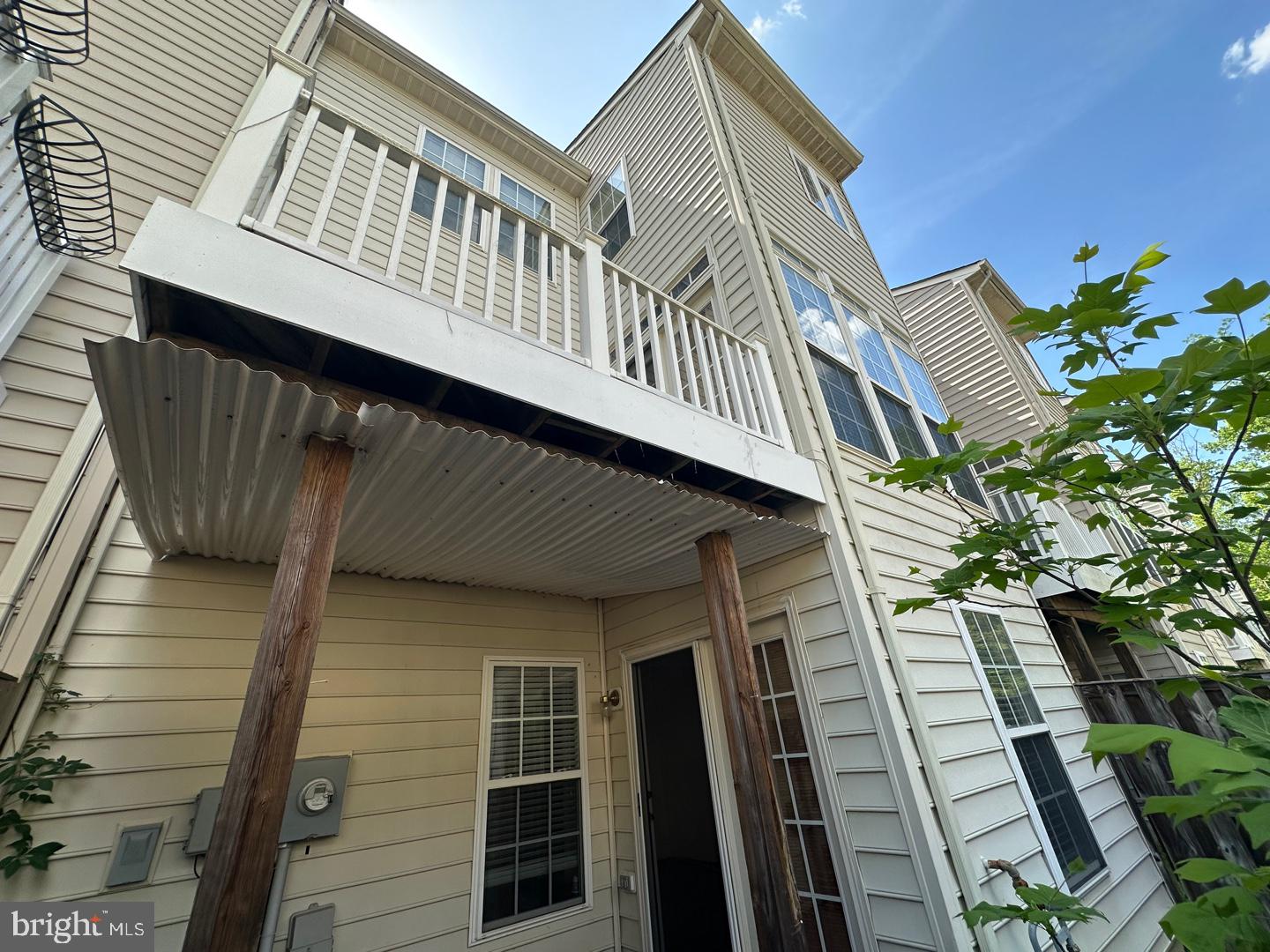 LORTON VALLEY NORTH - Residential Lease