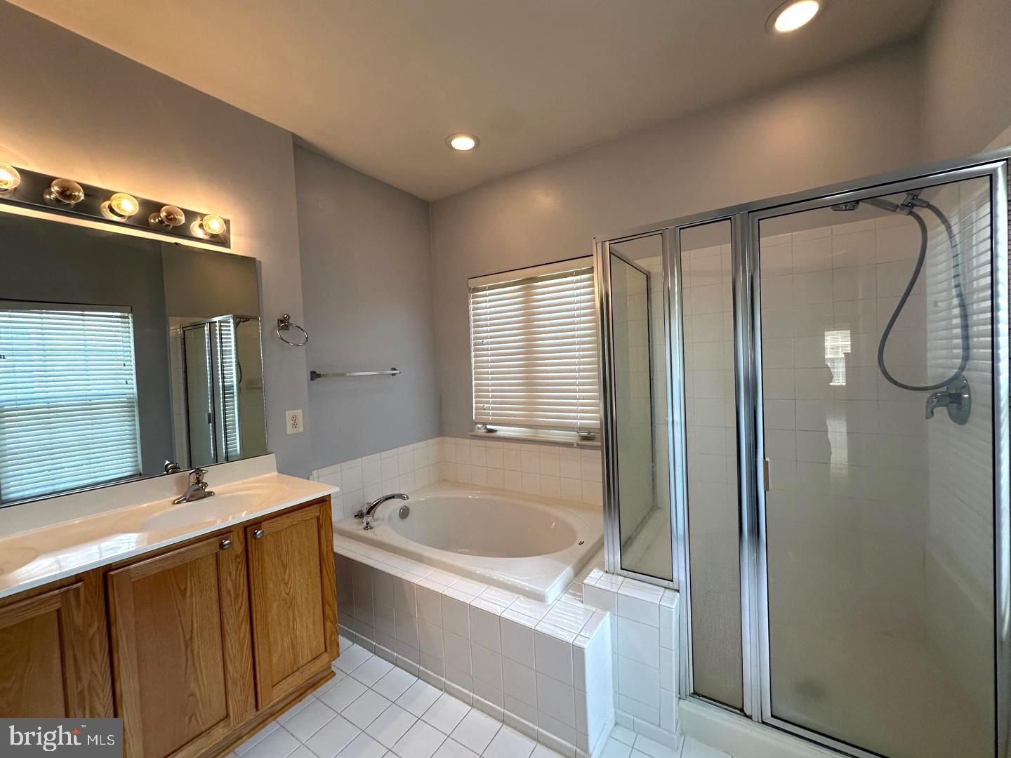 LORTON VALLEY NORTH - Residential Lease