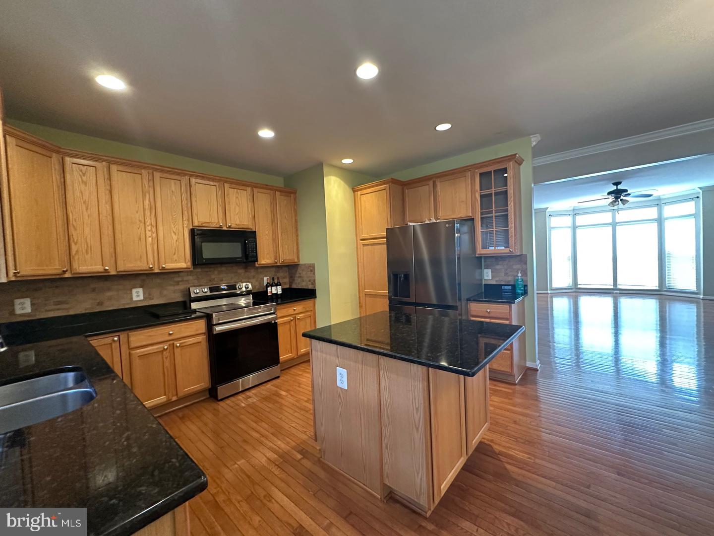 LORTON VALLEY NORTH - Residential Lease