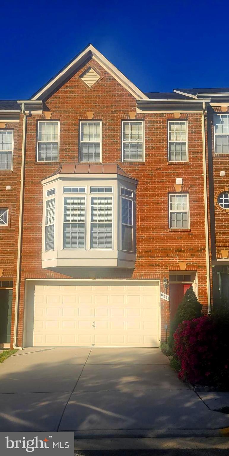 LORTON VALLEY NORTH - Residential Lease