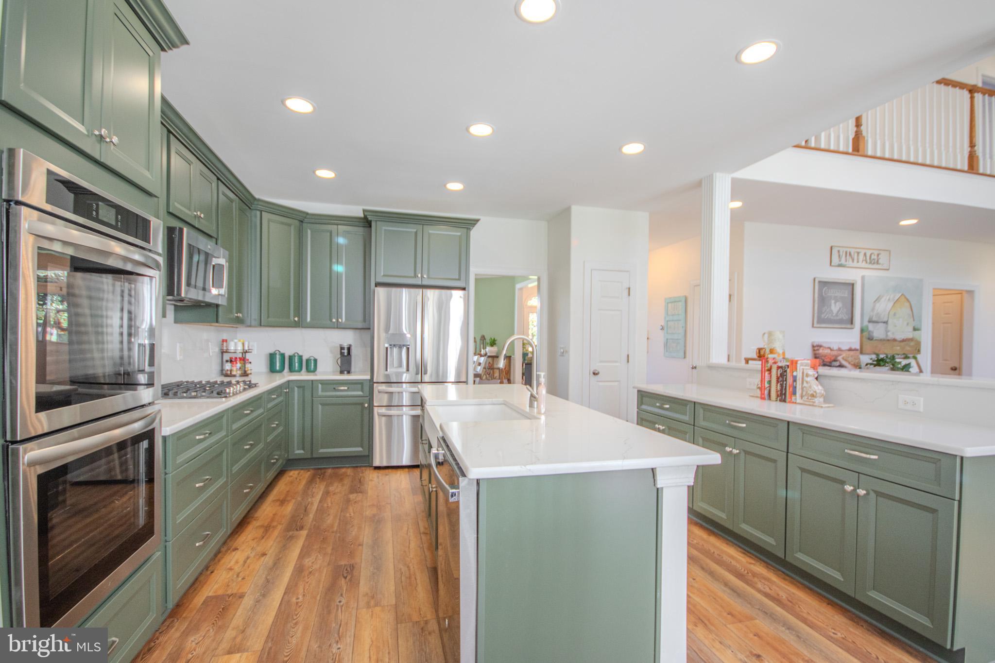 GOOSE CREEK - Residential