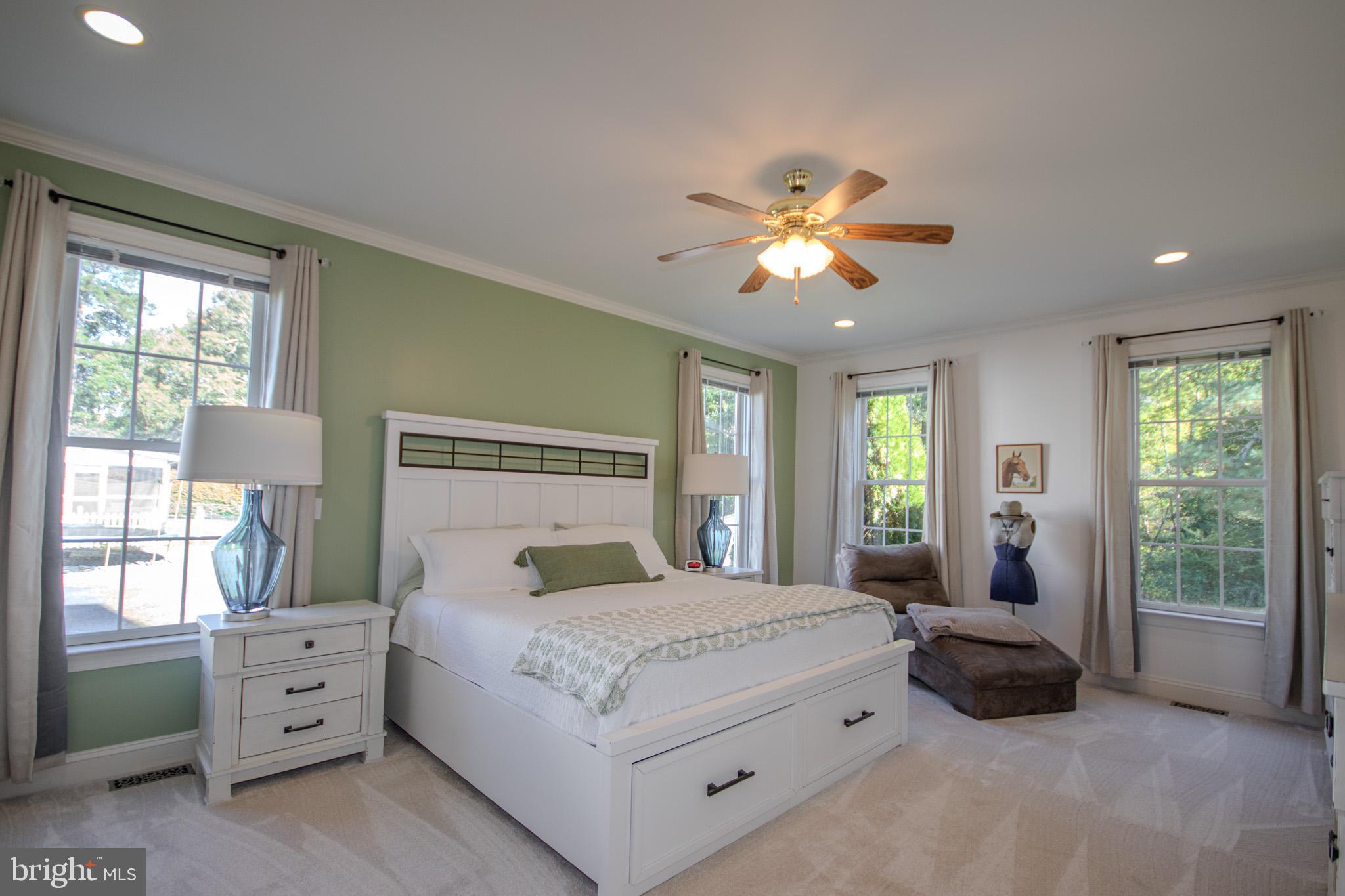 GOOSE CREEK - Residential