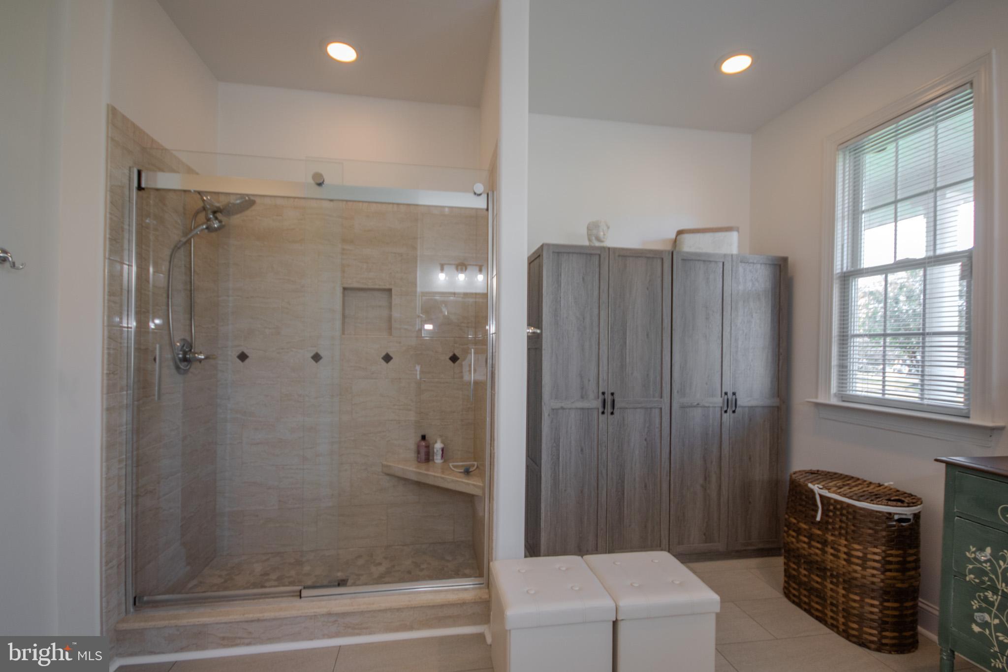 GOOSE CREEK - Residential