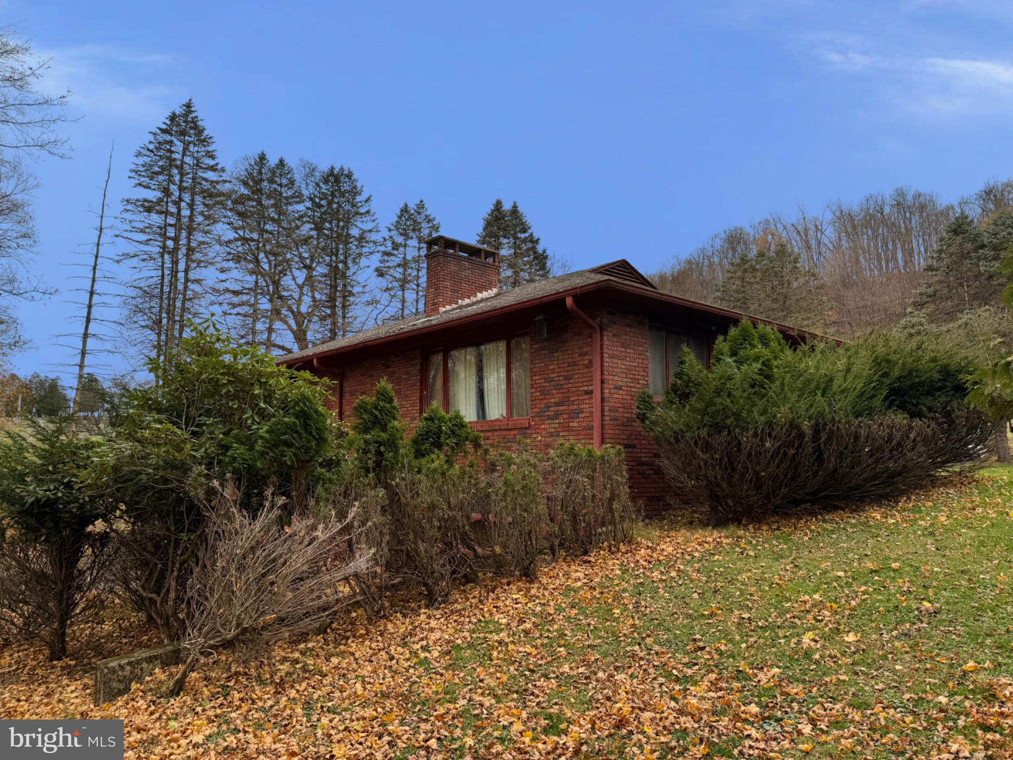 850 JEFFERSON AVENUE