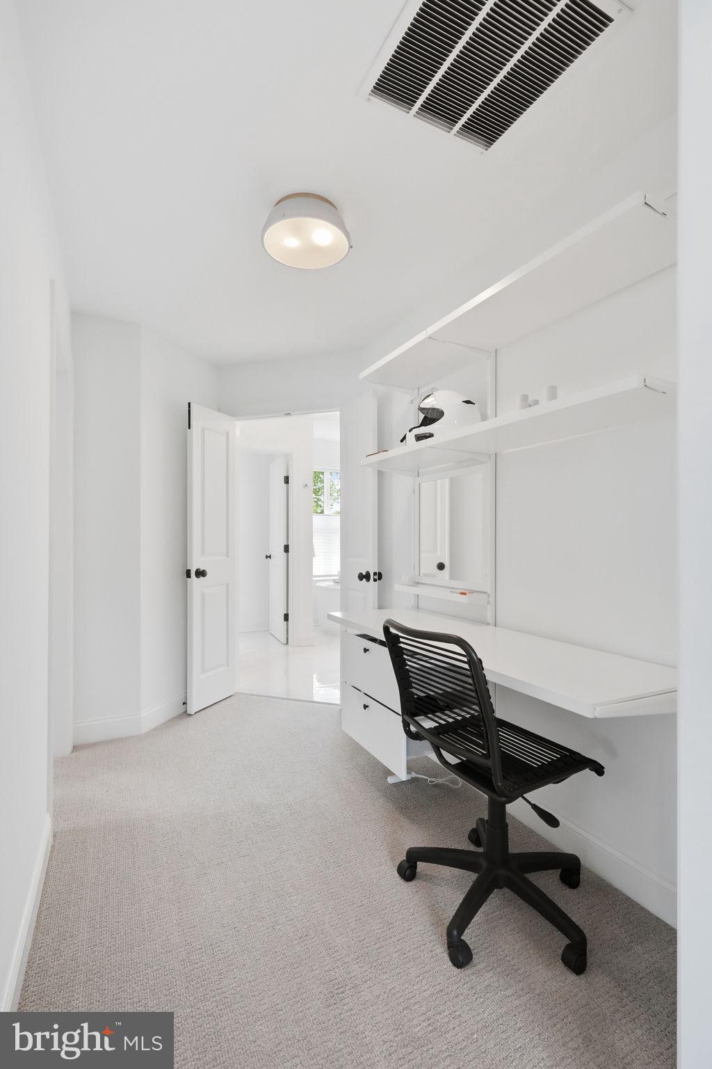 BECHTEL FARM - Residential