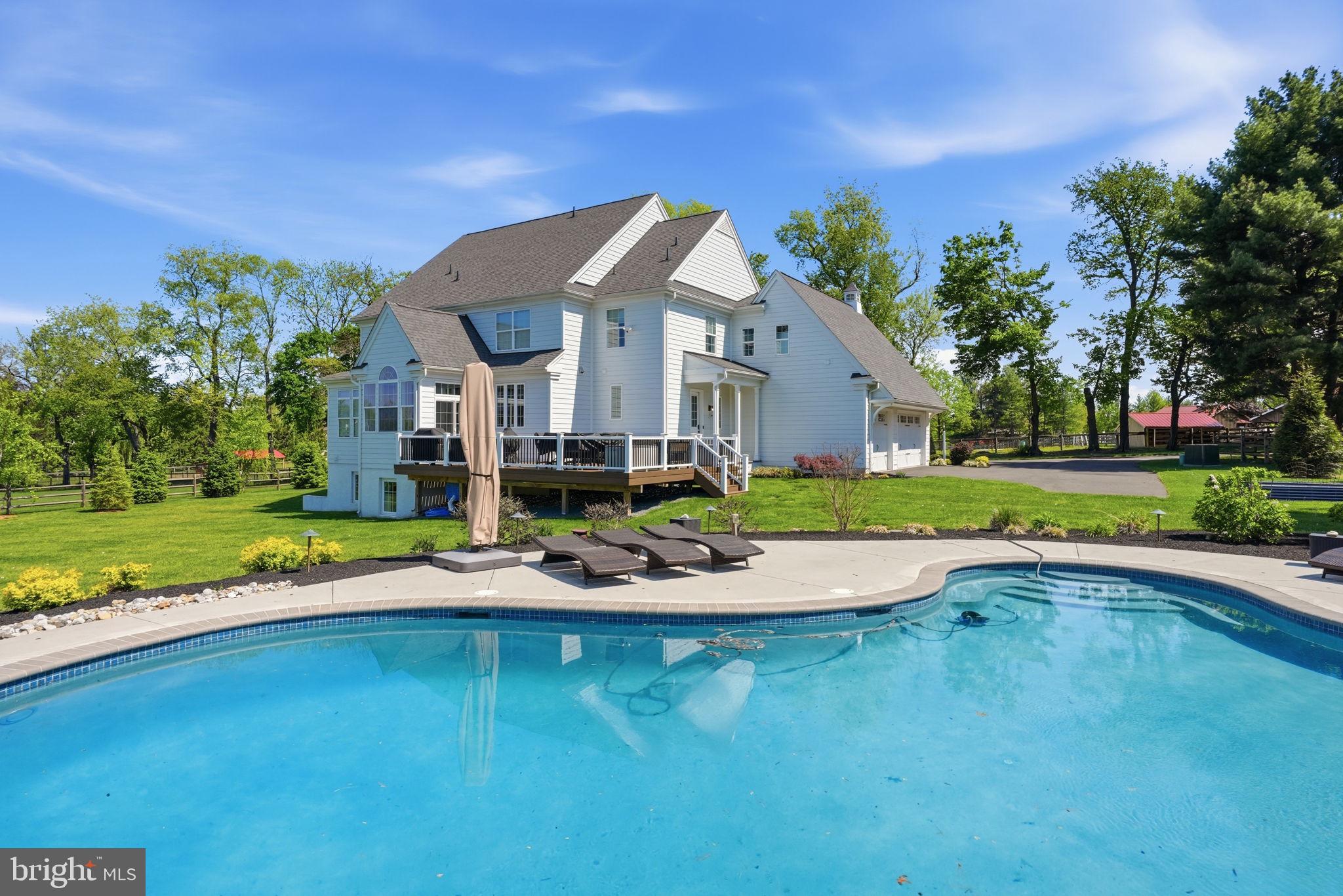 BECHTEL FARM - Residential