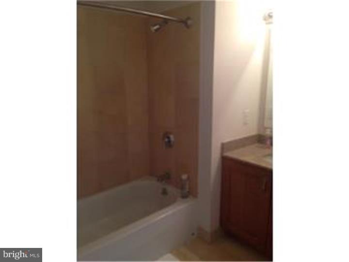 WATERFRONT SQUARE - Residential Lease