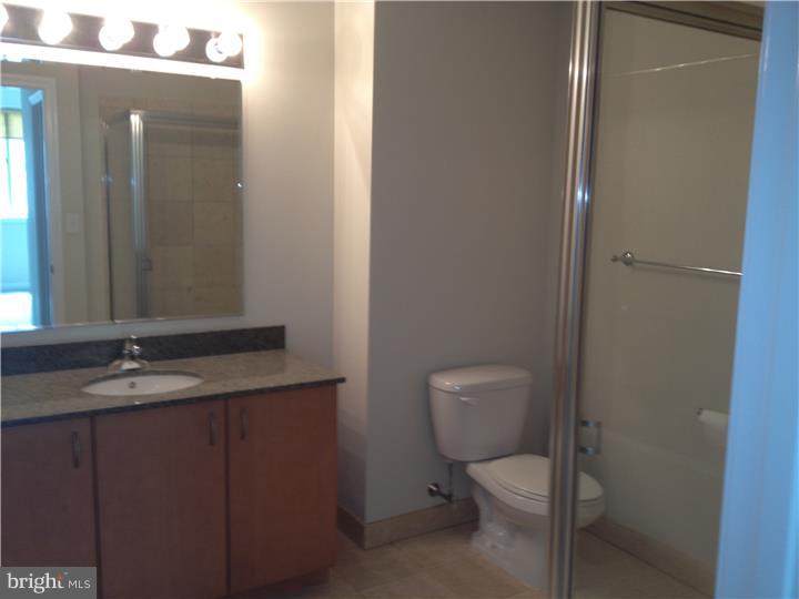 WATERFRONT SQUARE - Residential Lease