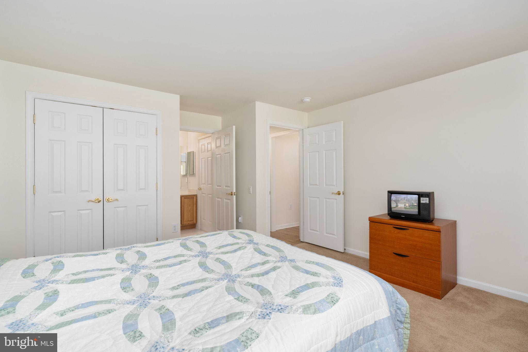 FALLS RUN - Residential