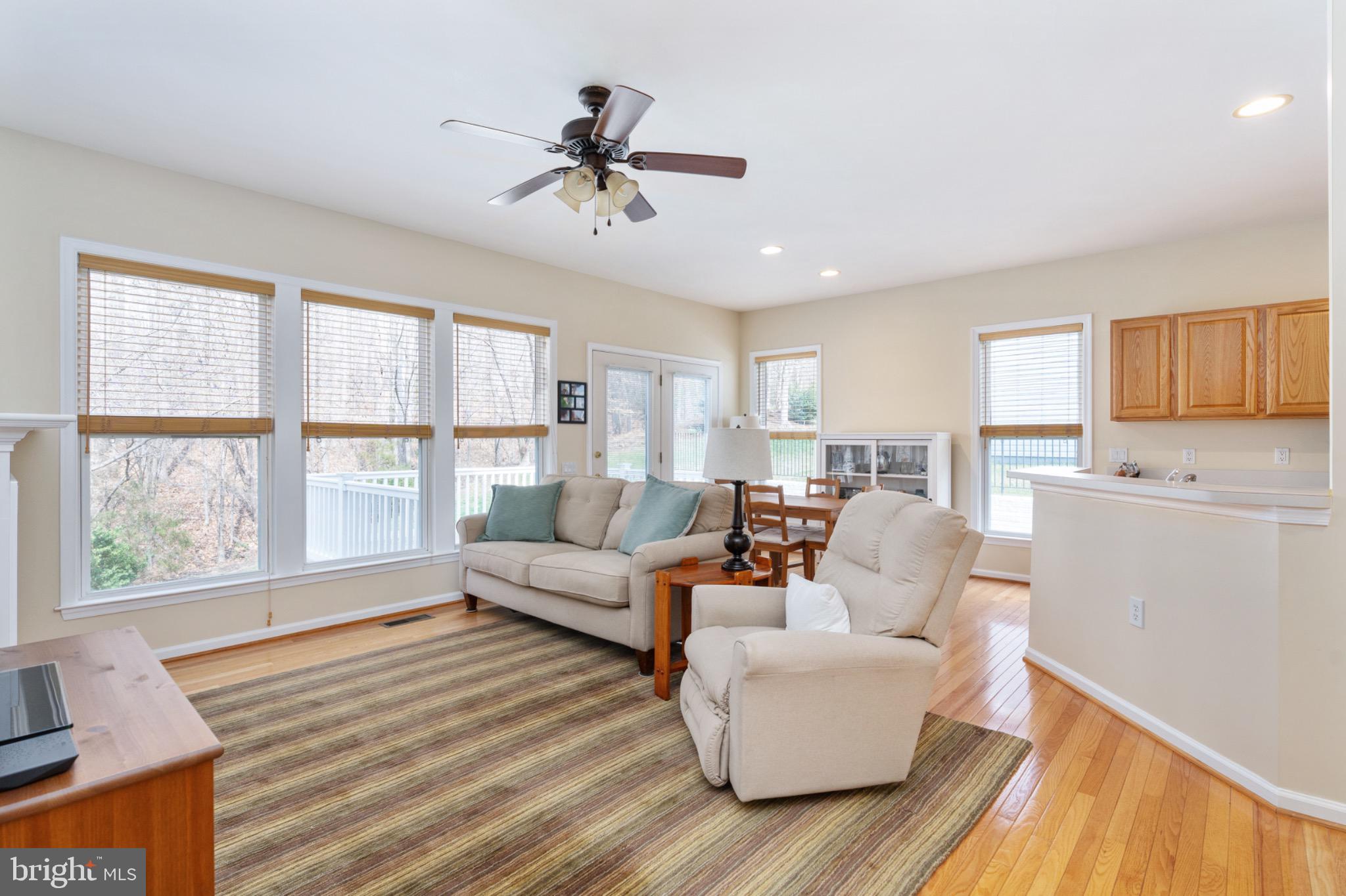 FALLS RUN - Residential