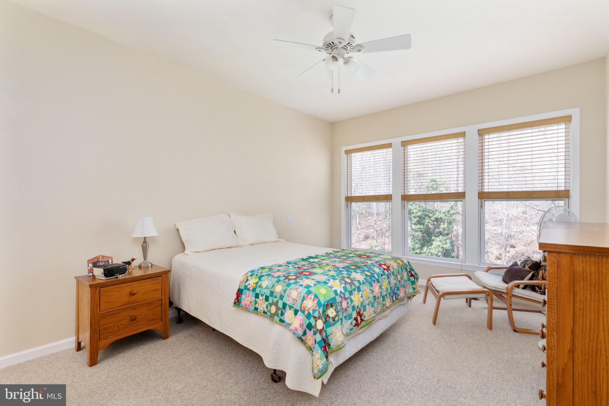 FALLS RUN - Residential