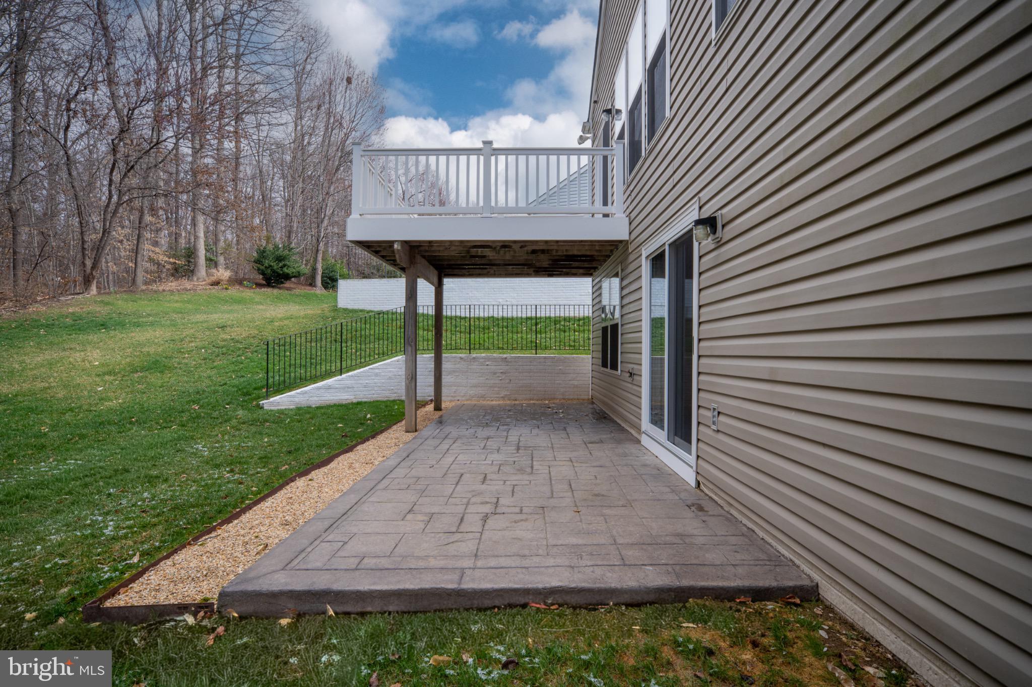 FALLS RUN - Residential