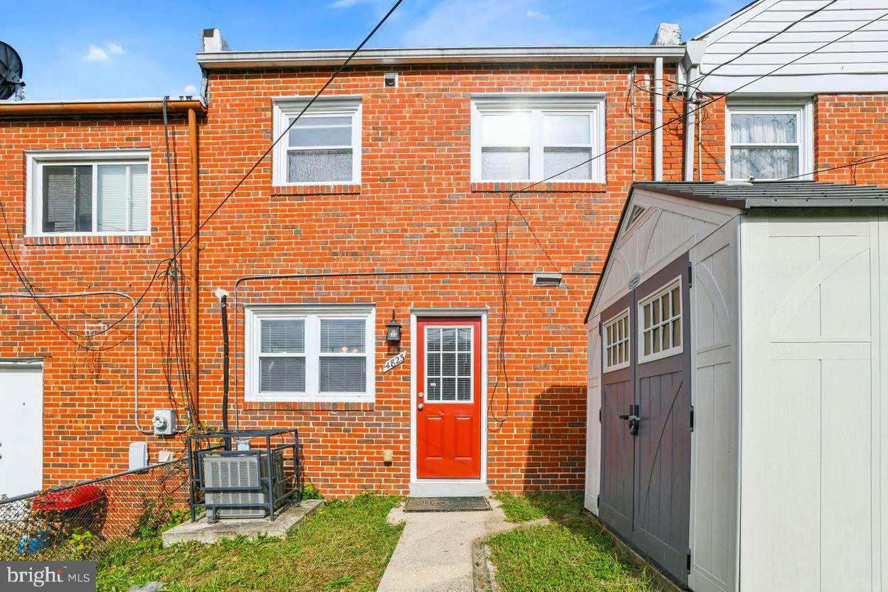 PARKSIDE - Residential