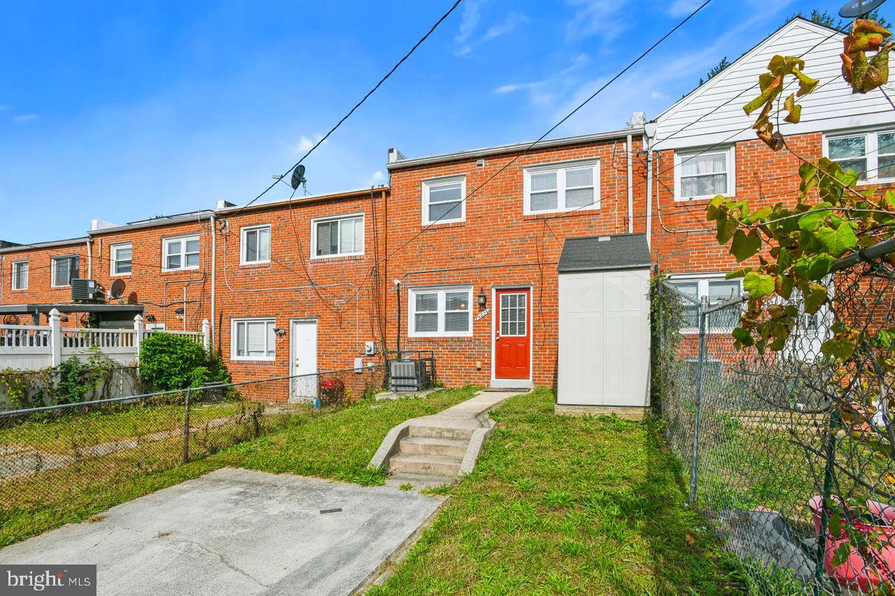 PARKSIDE - Residential