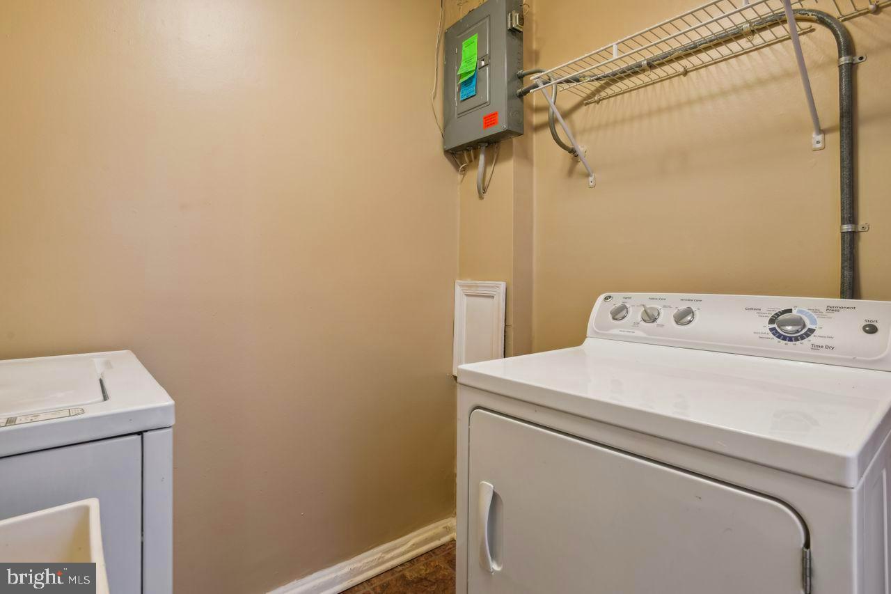 PARKSIDE - Residential