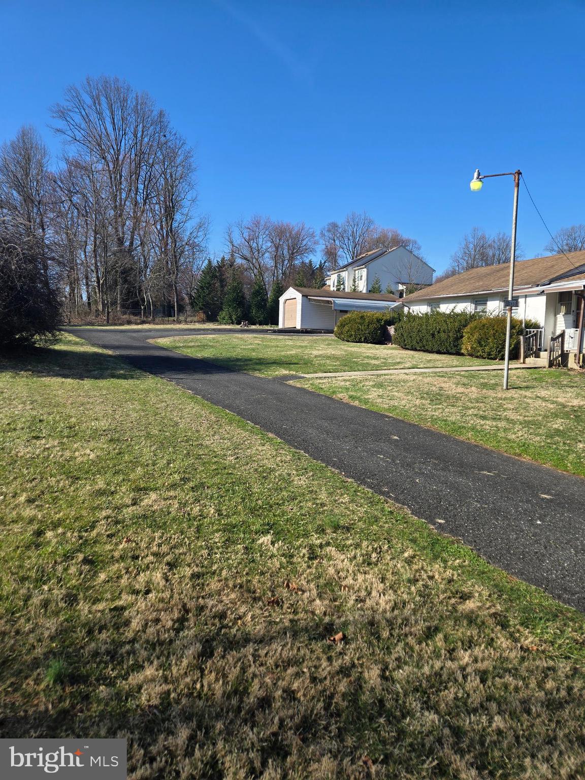 KINGSVILLE - Residential