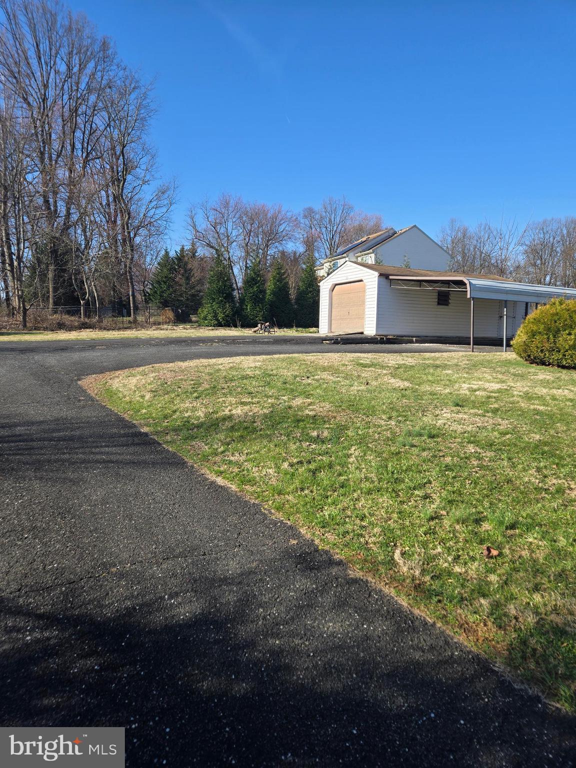 KINGSVILLE - Residential