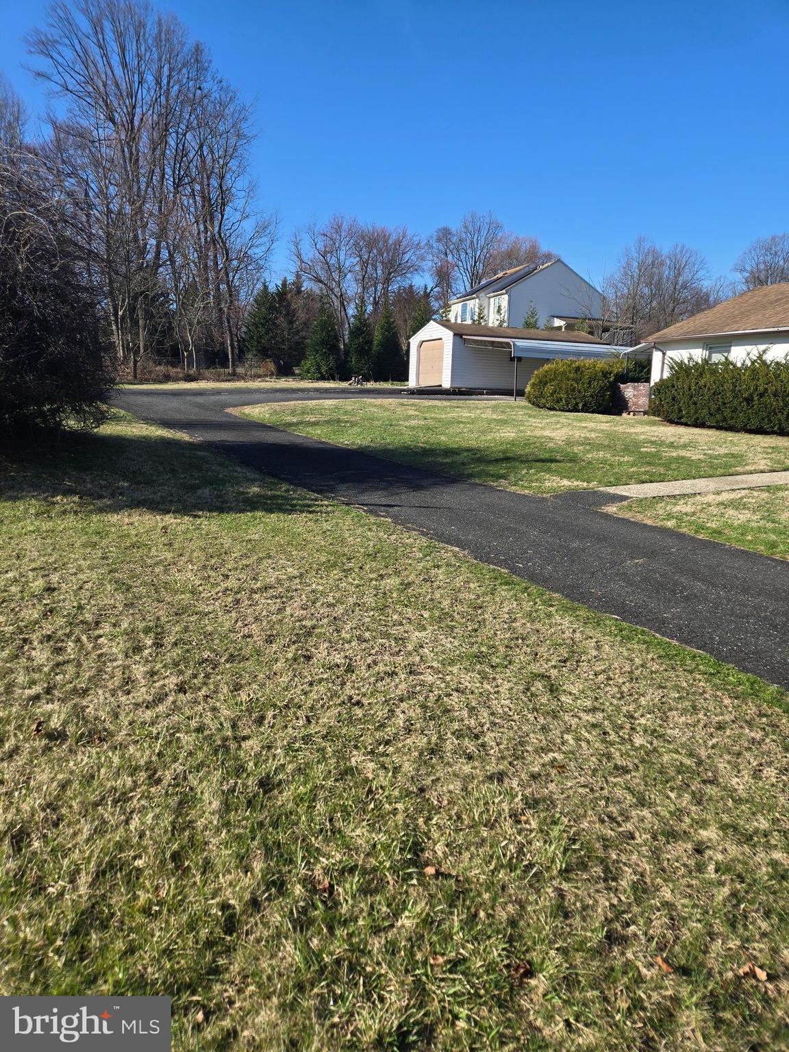 KINGSVILLE - Residential