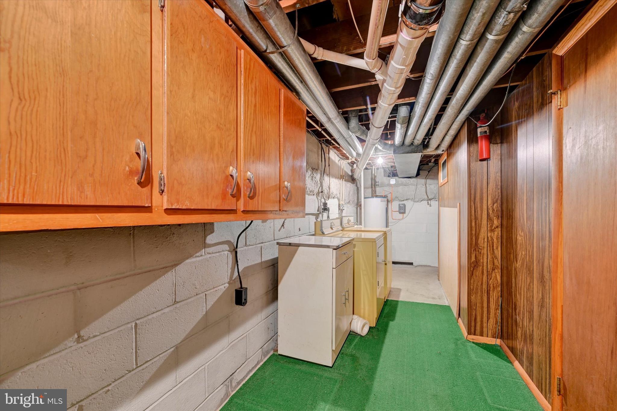 KINGSVILLE - Residential