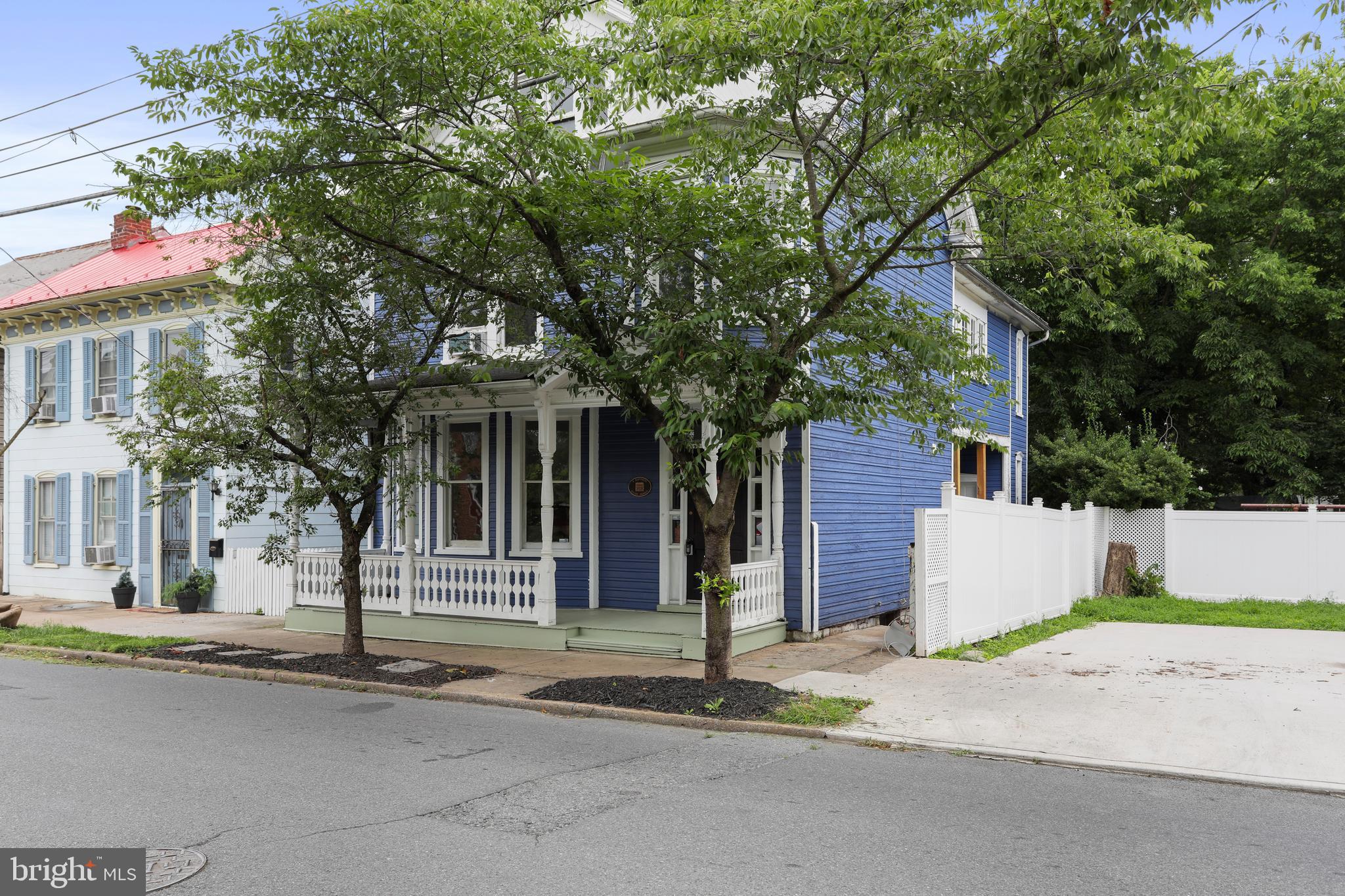 224 S RALEIGH STREET