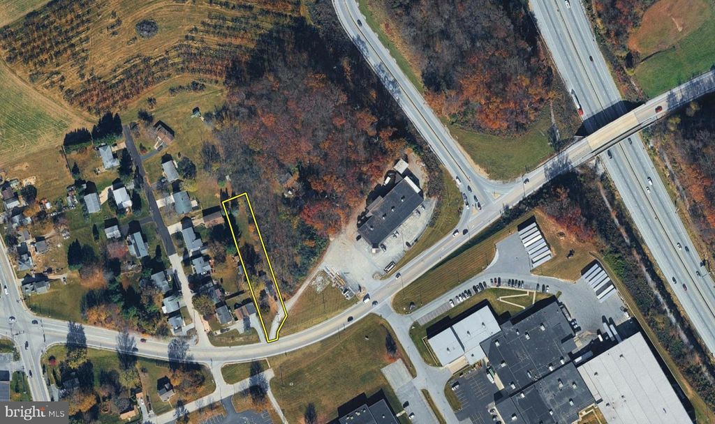 Photo of 105 North Street, YORK, PA 17403 (MLS # PAYK2098172)