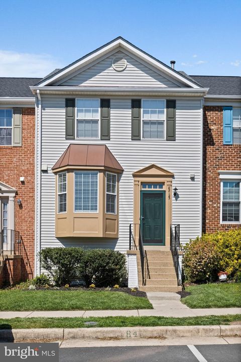 Photo of 43123 Gatwick Square, ASHBURN, VA 20147 (MLS # VALO2124028)