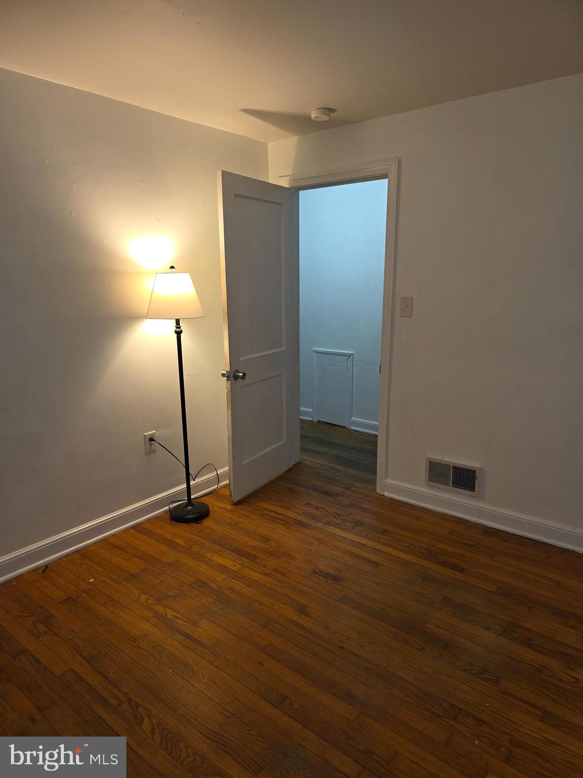 SILVERBROOK - Residential