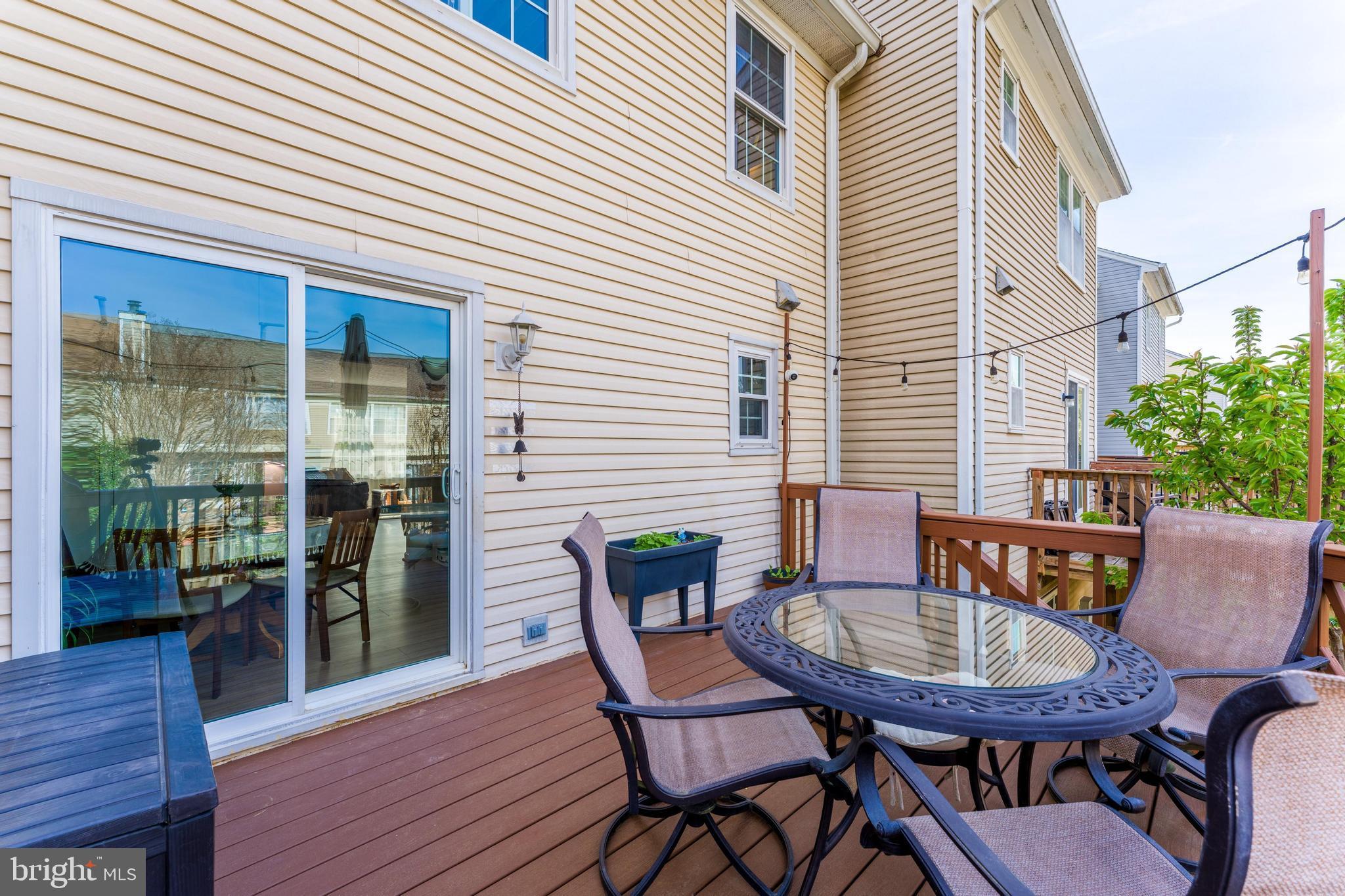 EXETER - Residential