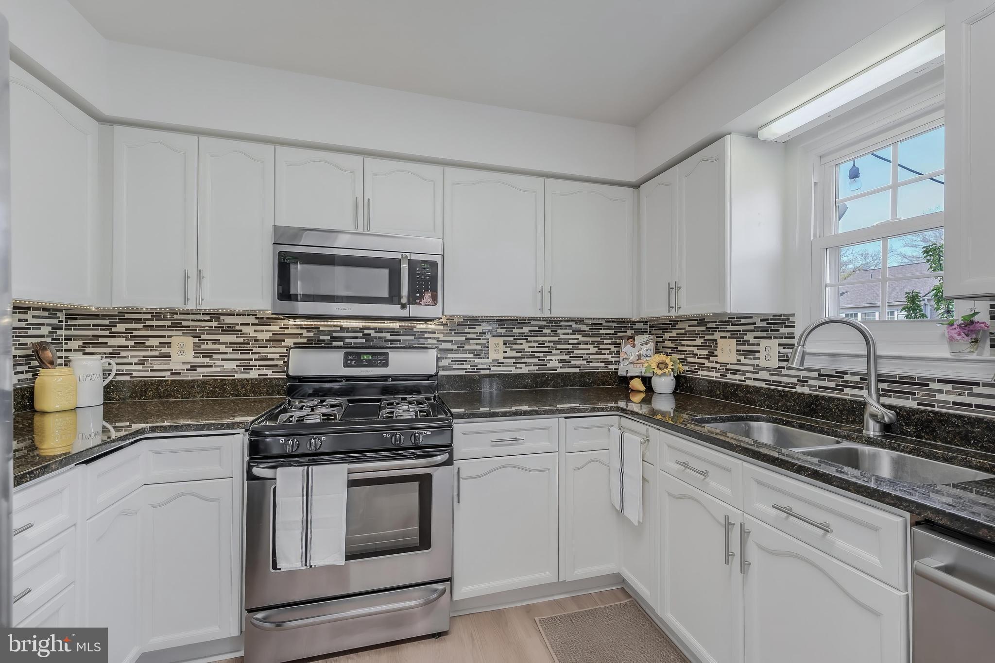 EXETER - Residential