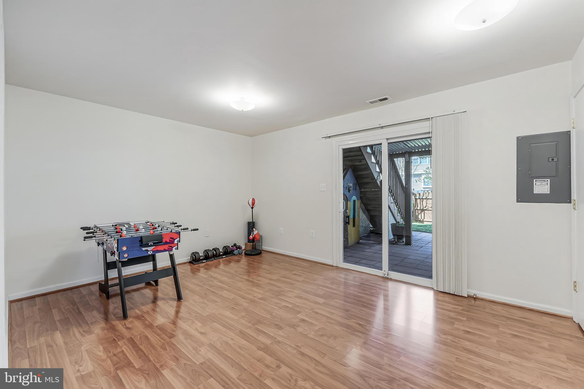 EXETER - Residential