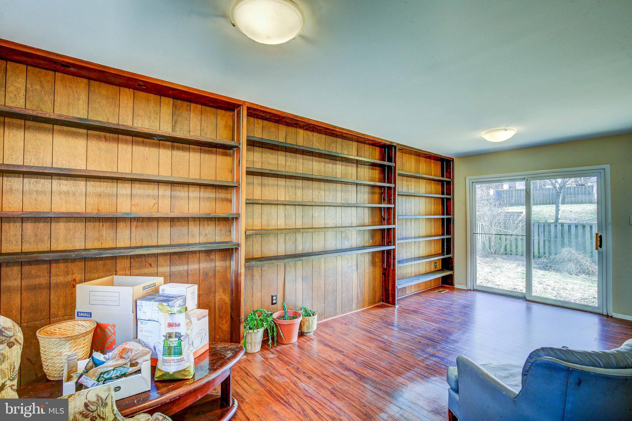 CROFTON MEADOWS - Residential