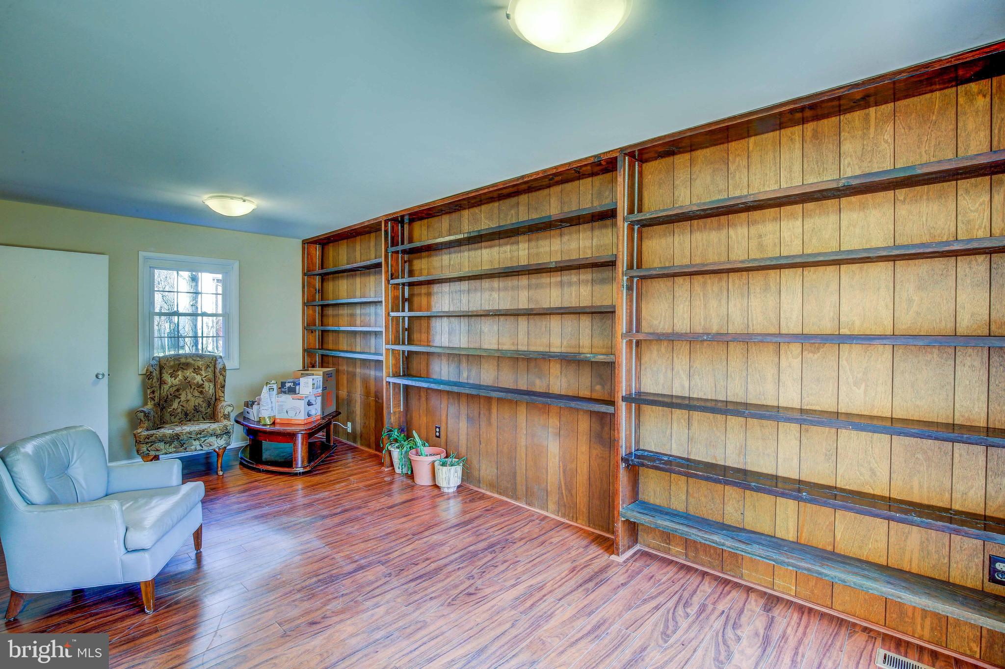 CROFTON MEADOWS - Residential