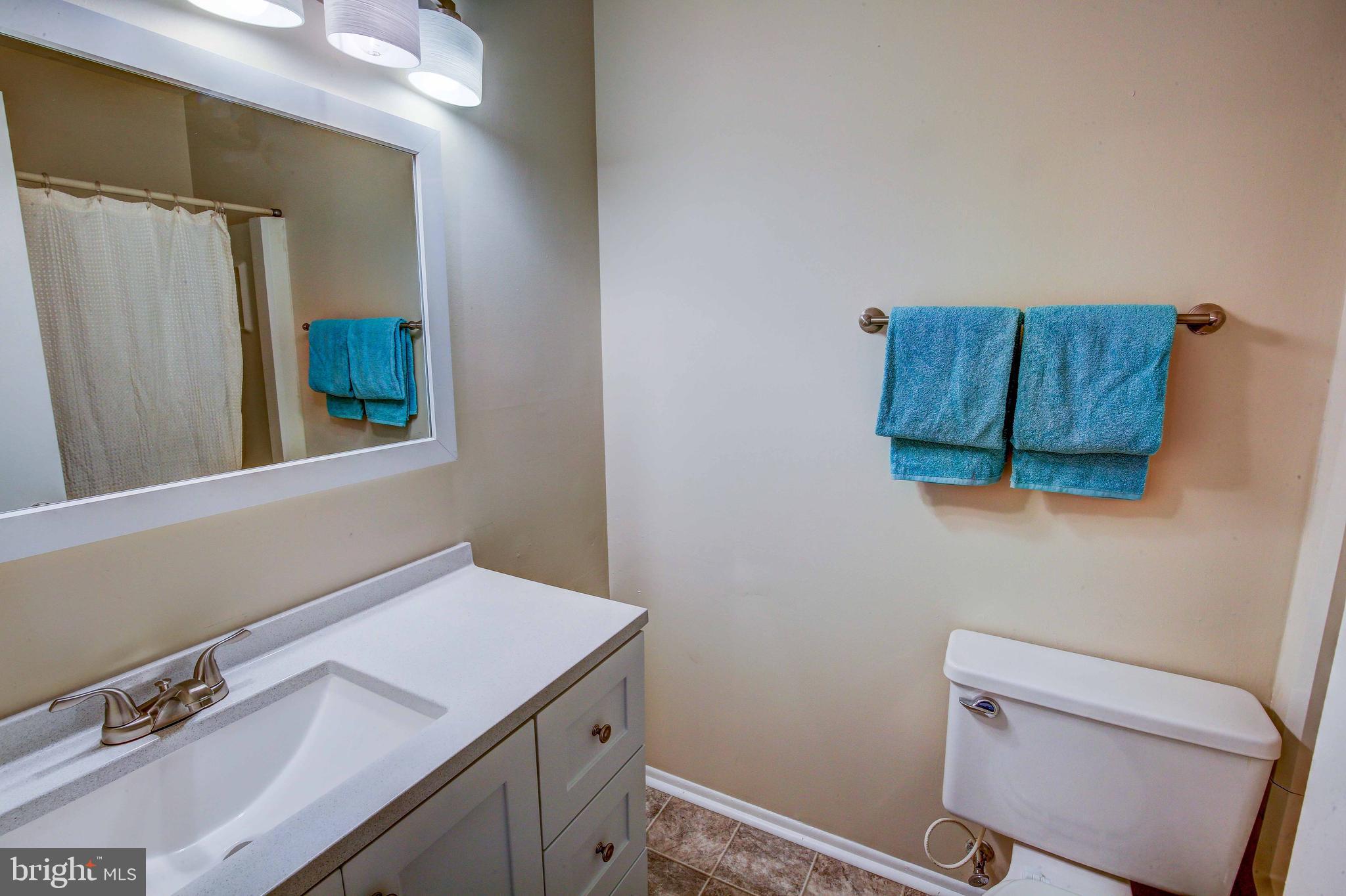 CROFTON MEADOWS - Residential