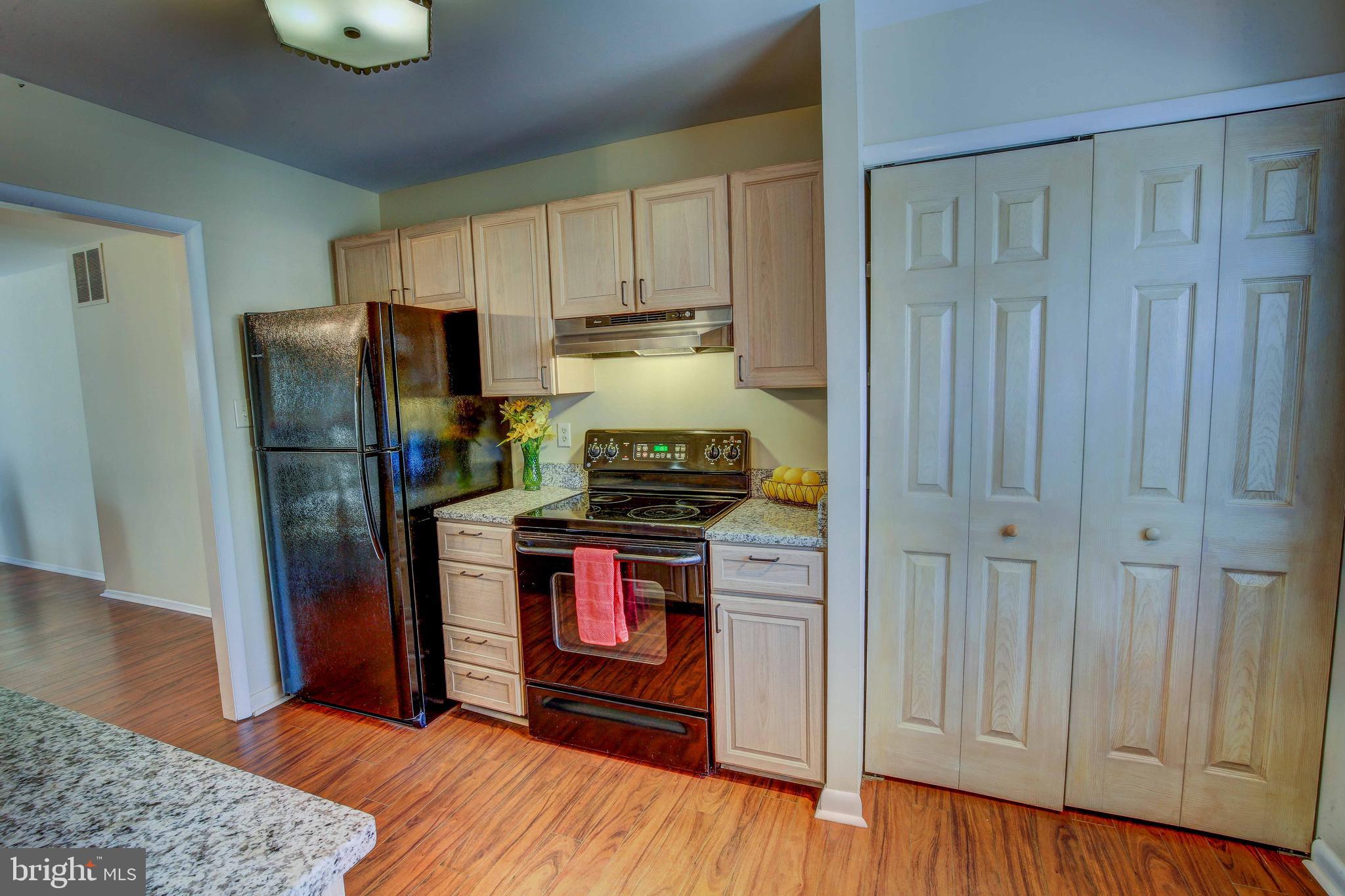 CROFTON MEADOWS - Residential