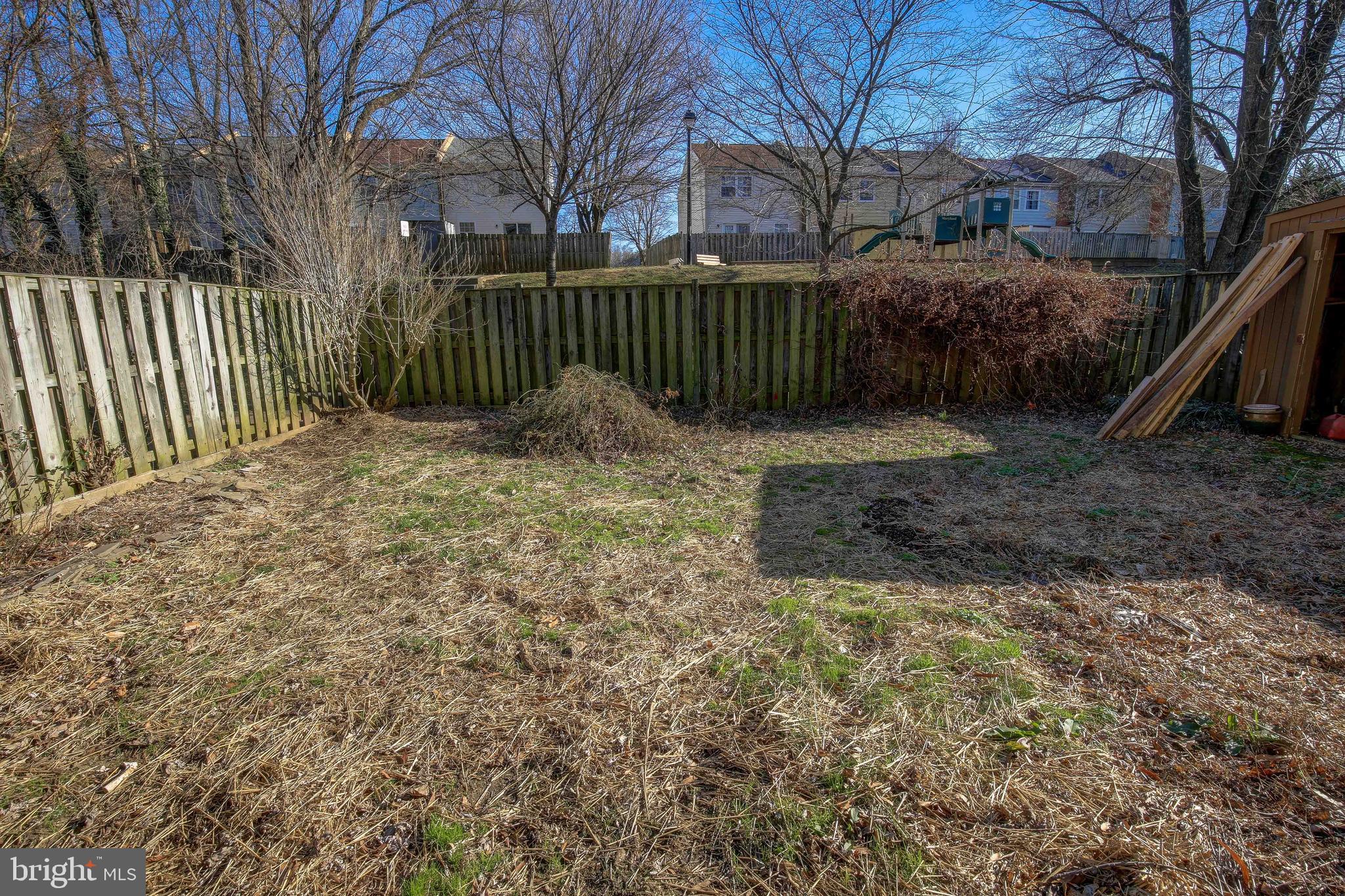 CROFTON MEADOWS - Residential