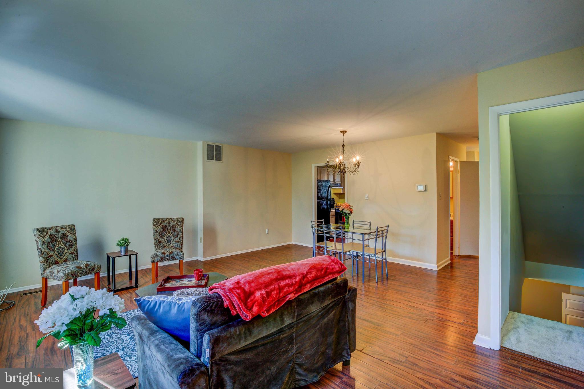 CROFTON MEADOWS - Residential