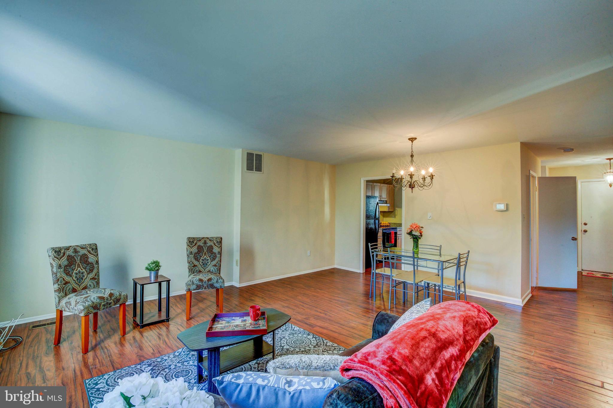 CROFTON MEADOWS - Residential